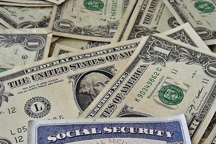 Expand Social Security, Council Tells Feds
