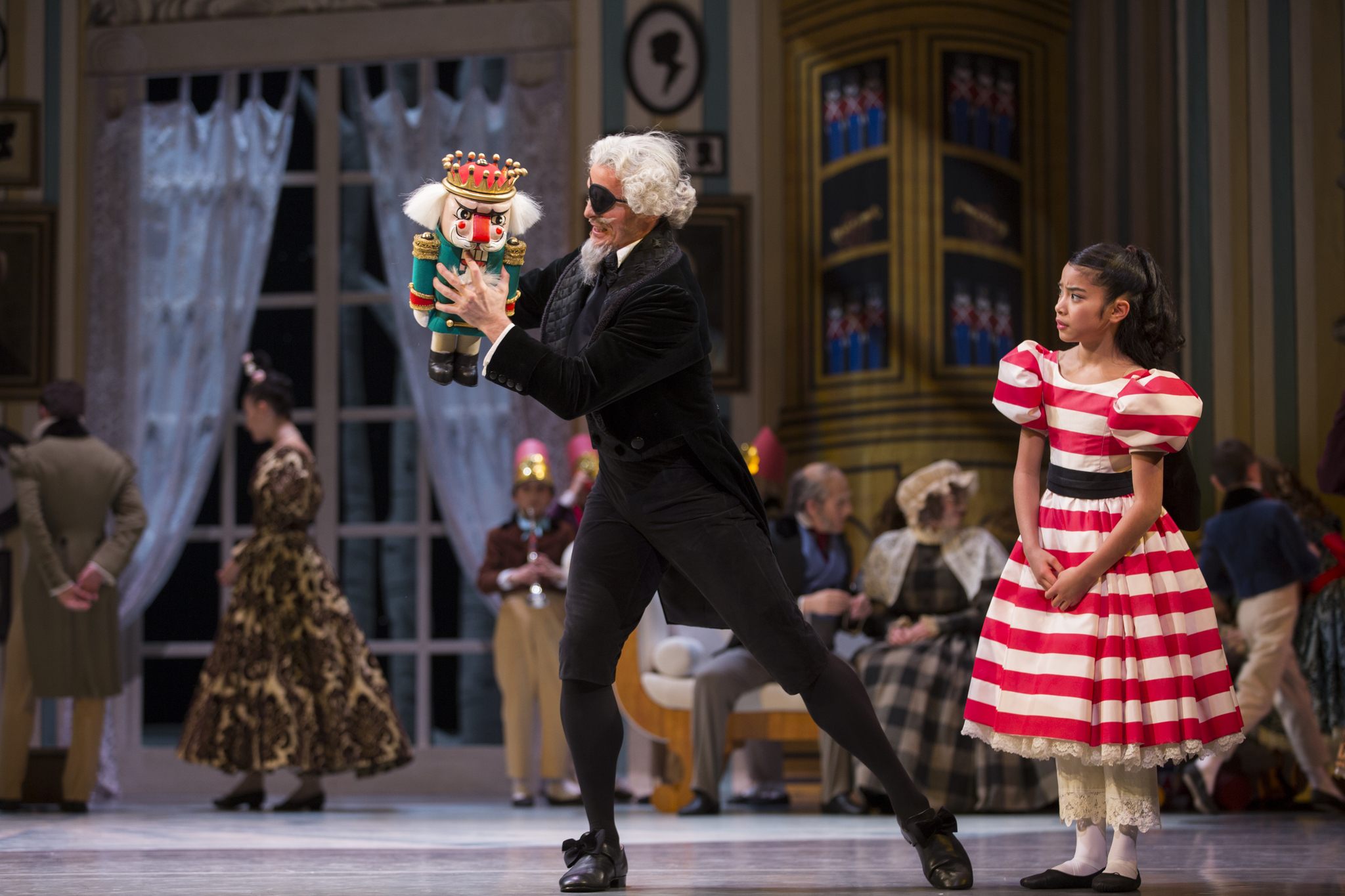 Pacific Northwest Ballet’s Second Year of Balanchine’s ‘Nutcracker’ Adds Even More Goodness