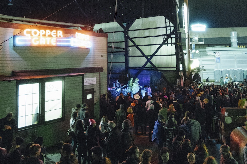 Earth, WEEED and So Pitted Rock the Boats at the Ballard Shipyard