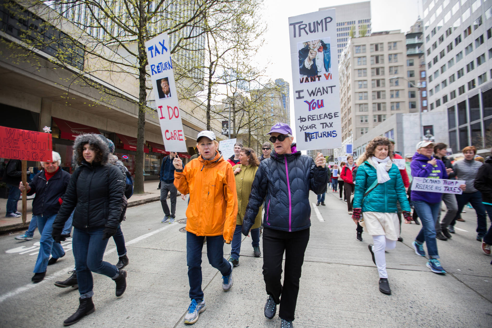 ‘We Care and We’re Aware’: More than 1,000 March Demanding Trump’s Tax Returns