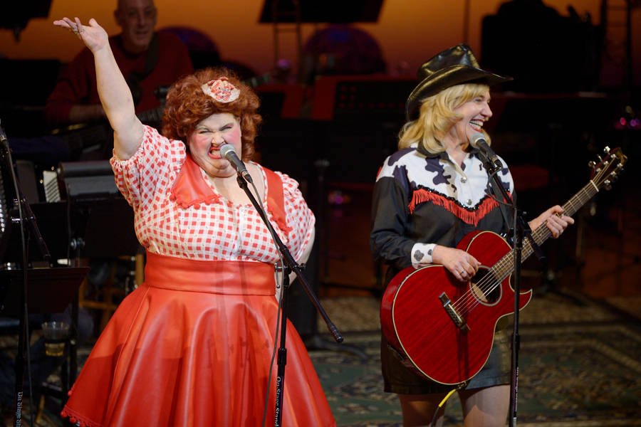 &lt;em&gt;Peggy Platt (left) and Lisa Koch send up country kitsch as The Spudds. Photo by Joe Iano &lt;/em&gt;
