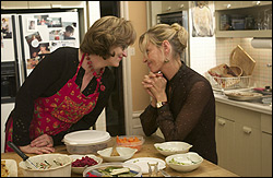 Streep (left) and Thurman make nice.