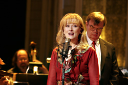 Streep in full song.