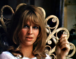 Yes, that's Julie Christie.