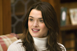 Rachel Weisz pays early for her Christmas shopping.
