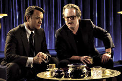 Hanks and Hoffman as unlikely mujahedeen.