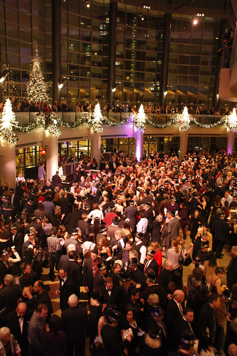 The scene at SSO's last New Year's gala.