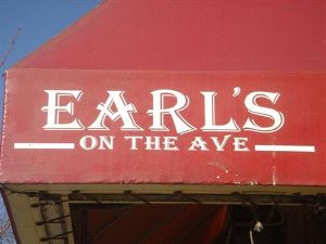 Earl's on the Ave Happy Hour