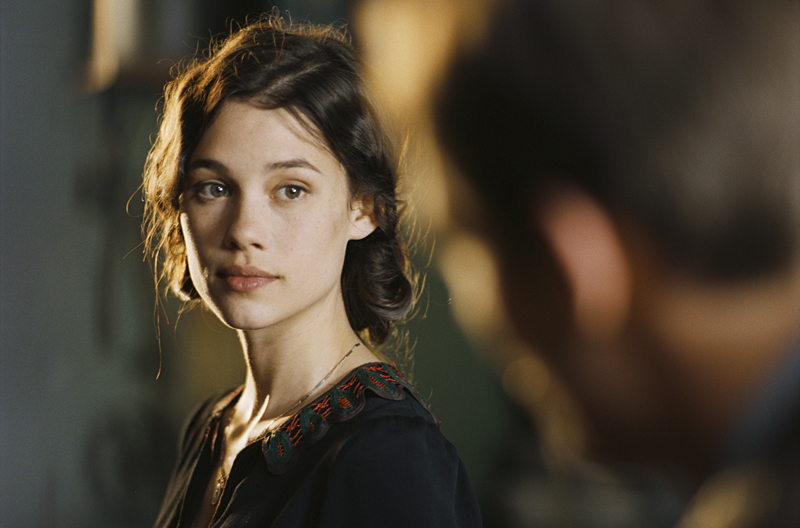 Everyone's after Patricia (Berges-Frisbey).