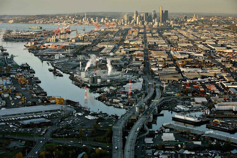 An aerial view of part of the Lower Duwamish River Superfund site.  mandatory byline:  Paul Joseph Brown/Ecosystemphoto.com