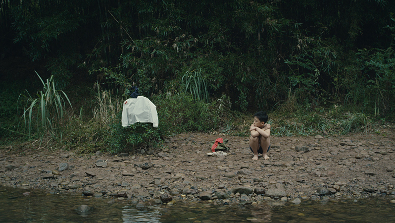 Wang (Liu Wenqing) and his precious white shirt.