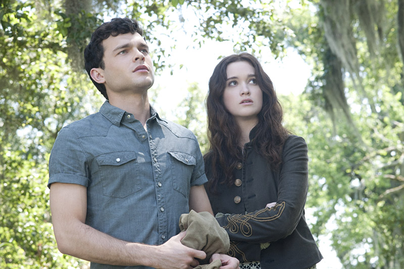 (L -r) ALDEN EHRENREICH as Ethan Wate and ALICE ENGLERT as Lena Duchannes in Alcon Entertainment's supernatural love story “BEAUTIFUL CREATURES,” a Warner Bros. Pictures release.