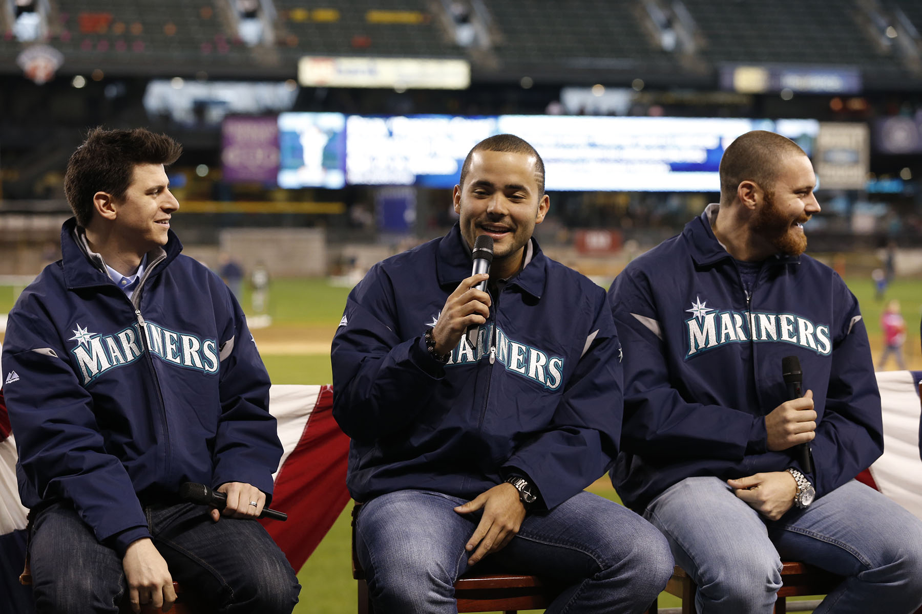 The Mariners began their 2013 home campaign with a 3-0 win Monday