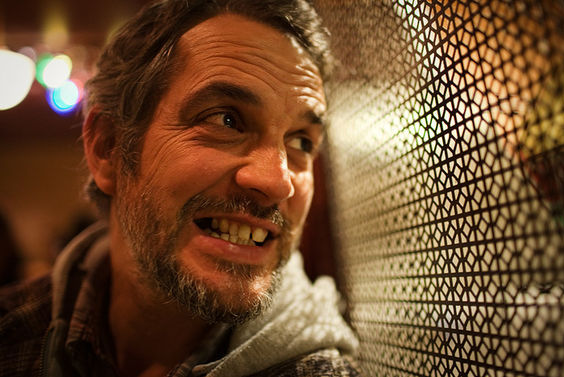 Showing some teeth. Reverb 2009.