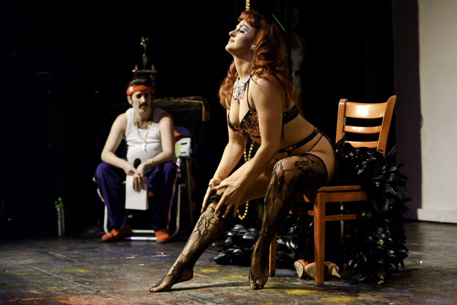 Kylie Koyote competing for Best Stocking Pull