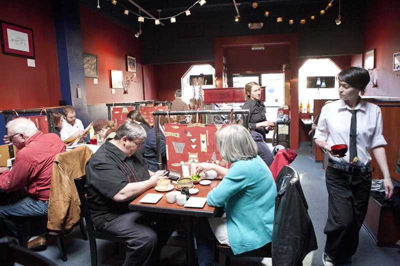 Make a reservation - this place fills up fast!