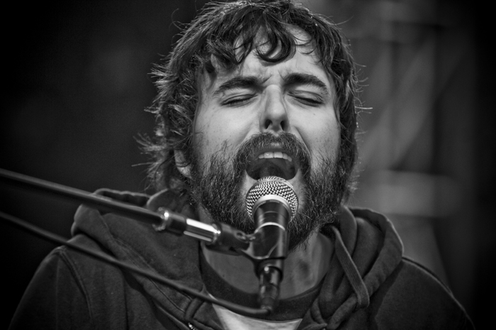 "It took a few songs before the Moondoggies really caught their stride