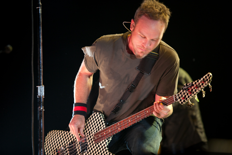 Pearl Jam launched a tour behind their new album, Backspacer, with a