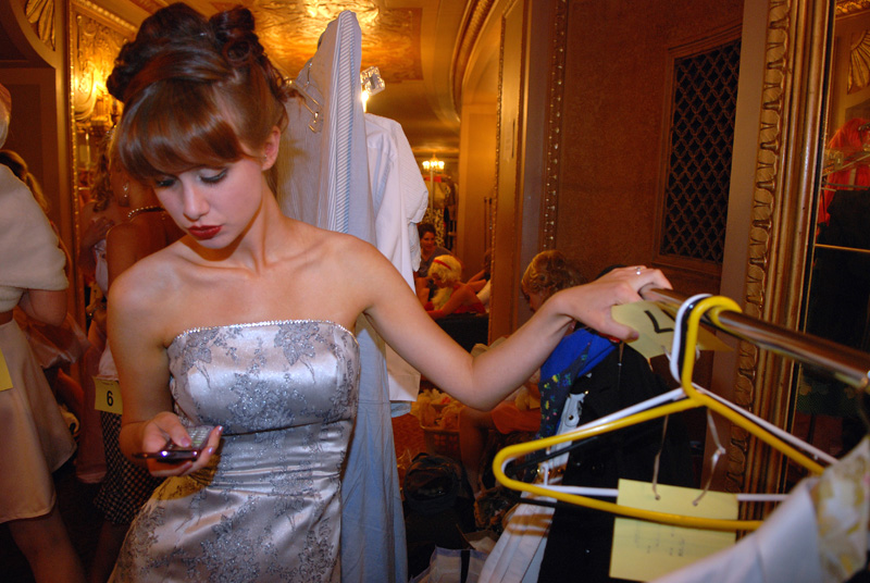 Fashion Faux Pas to Fashion Fabulous: The Ruby Room, an organization that provides formal gowns to Seattle high school girls who can't afford them, held a fashion-show fundraiser and dress auction Saturday night at the Paramount Theater.