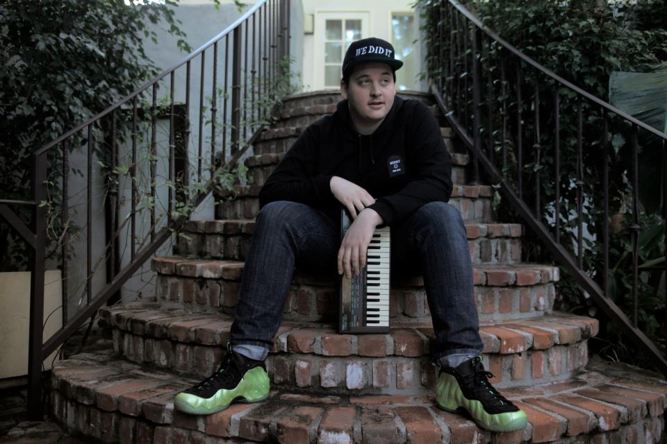 Groundislava plays Barboza tonight.