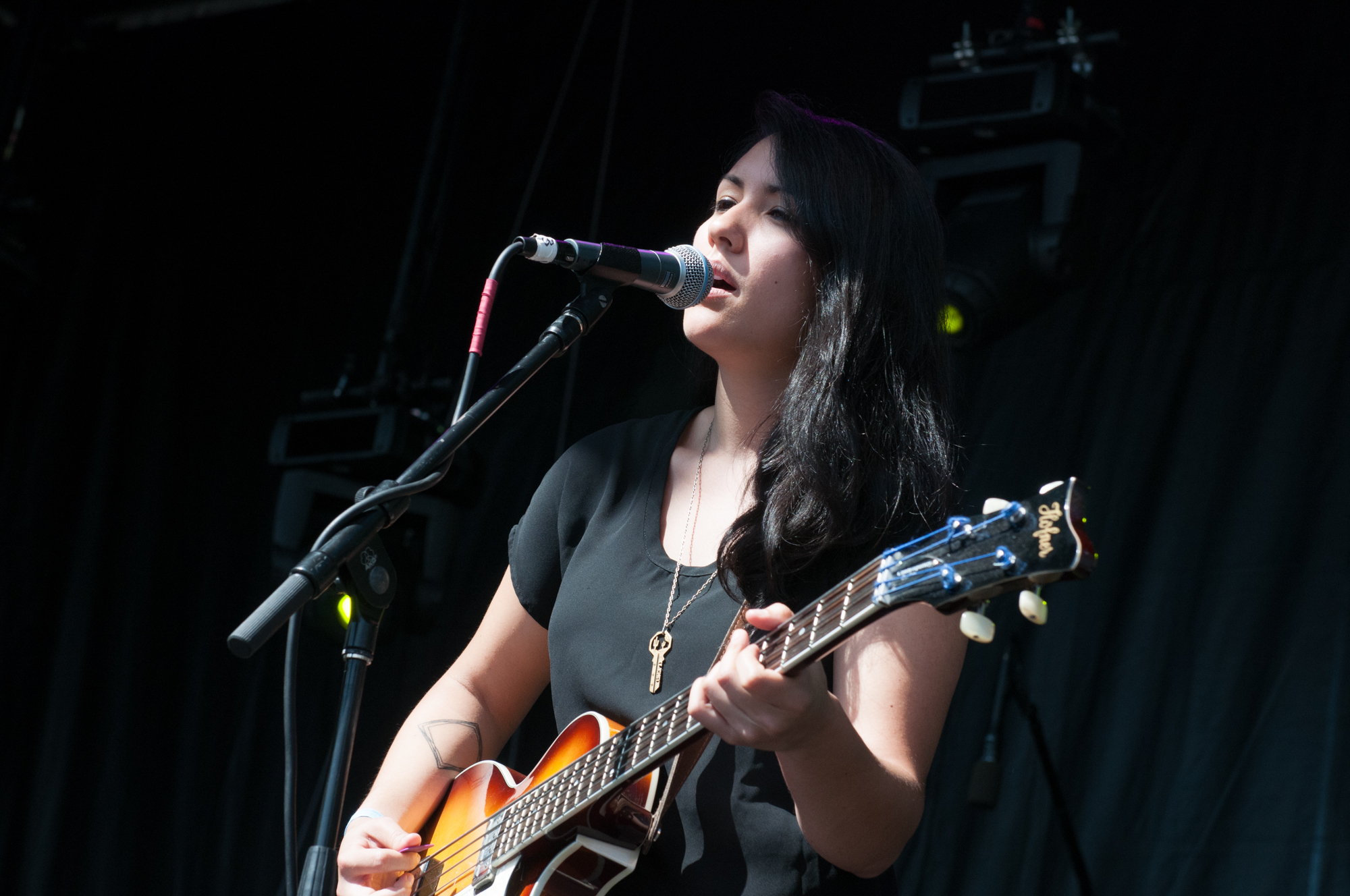 La Luz did a fantastic set filled with surfer rock and a plethora of dancing in the crowd. Photo by Morgen Schuler