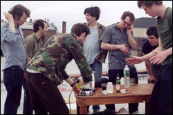 Shake ya ass, watch yaself: !!!.