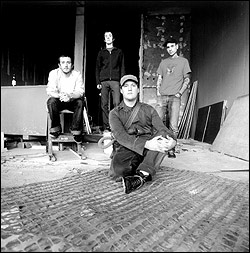 Modest Mouse keep all eyes on the clock.