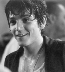 Luna is muy caliente in Nights!