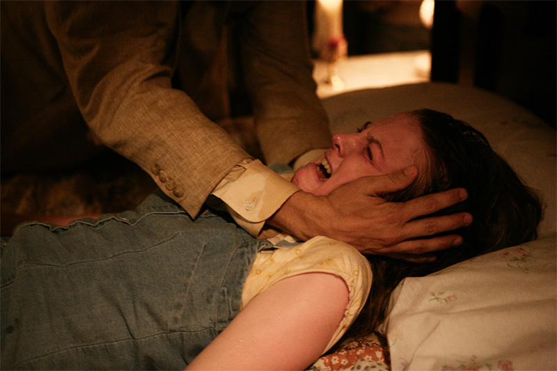Bell plays the girl in trouble.