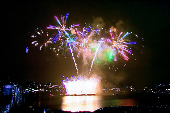 Family Fourth at Lake Union