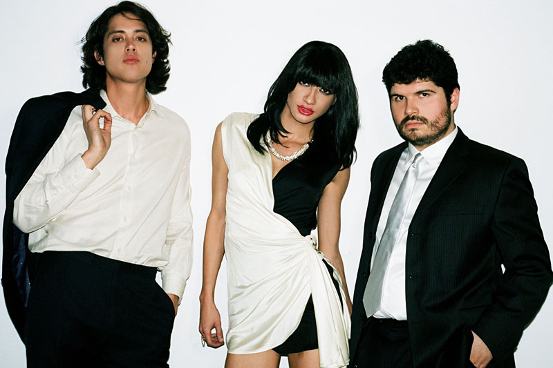 The three of Jessica 6.