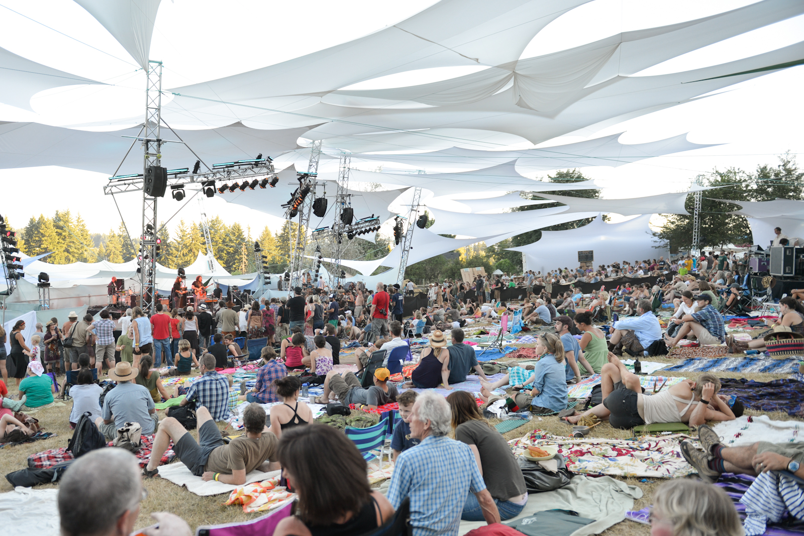 The Mountain View stage at Pickathon.