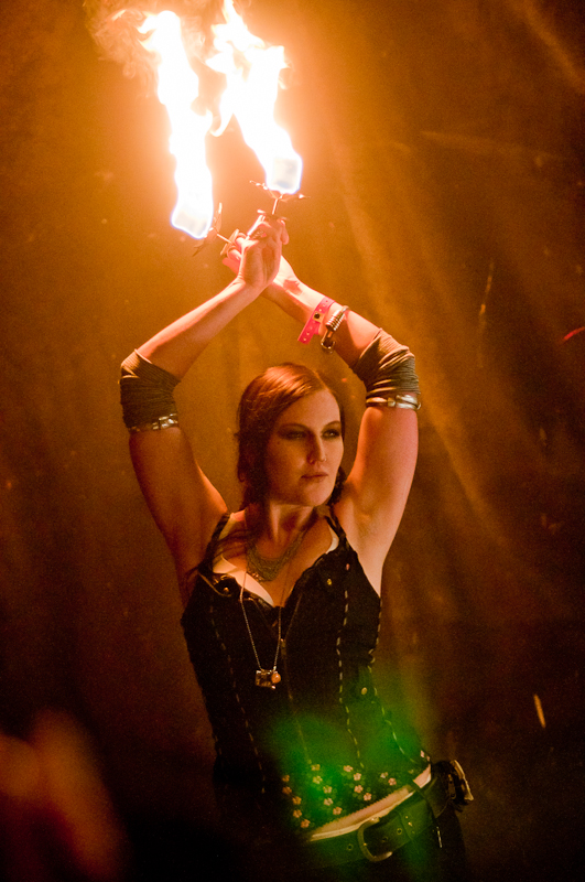 Devotees of the steampunk way o' life gathered together in SODO to