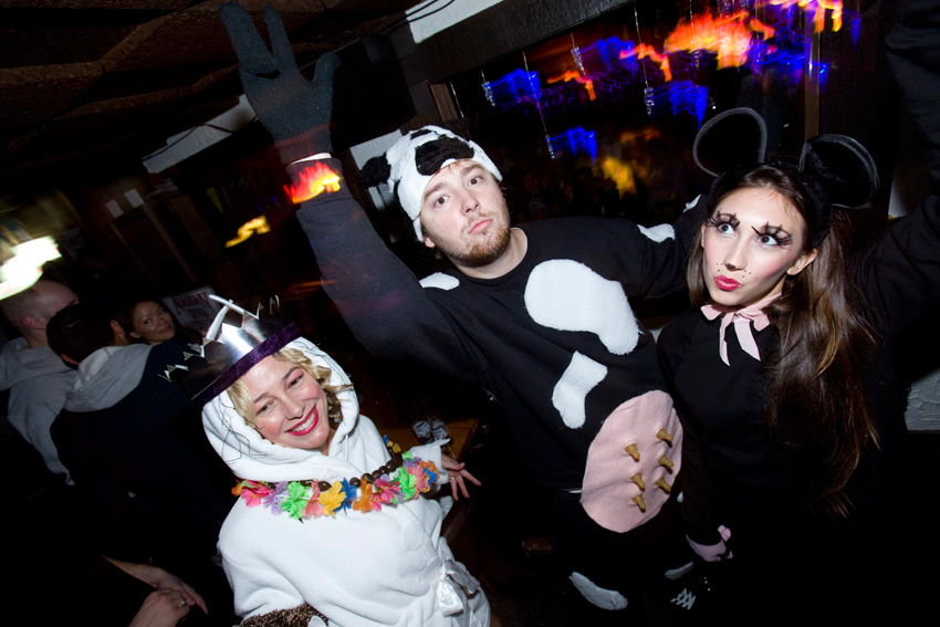 Mary Kay Letourneau supported her former student -- current husband -- Vili