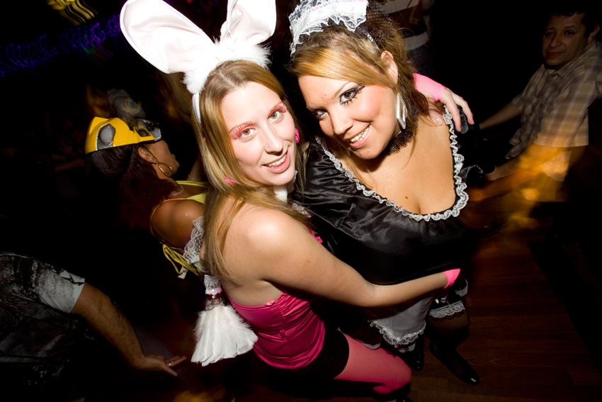 Mary Kay Letourneau supported her former student -- current husband -- Vili