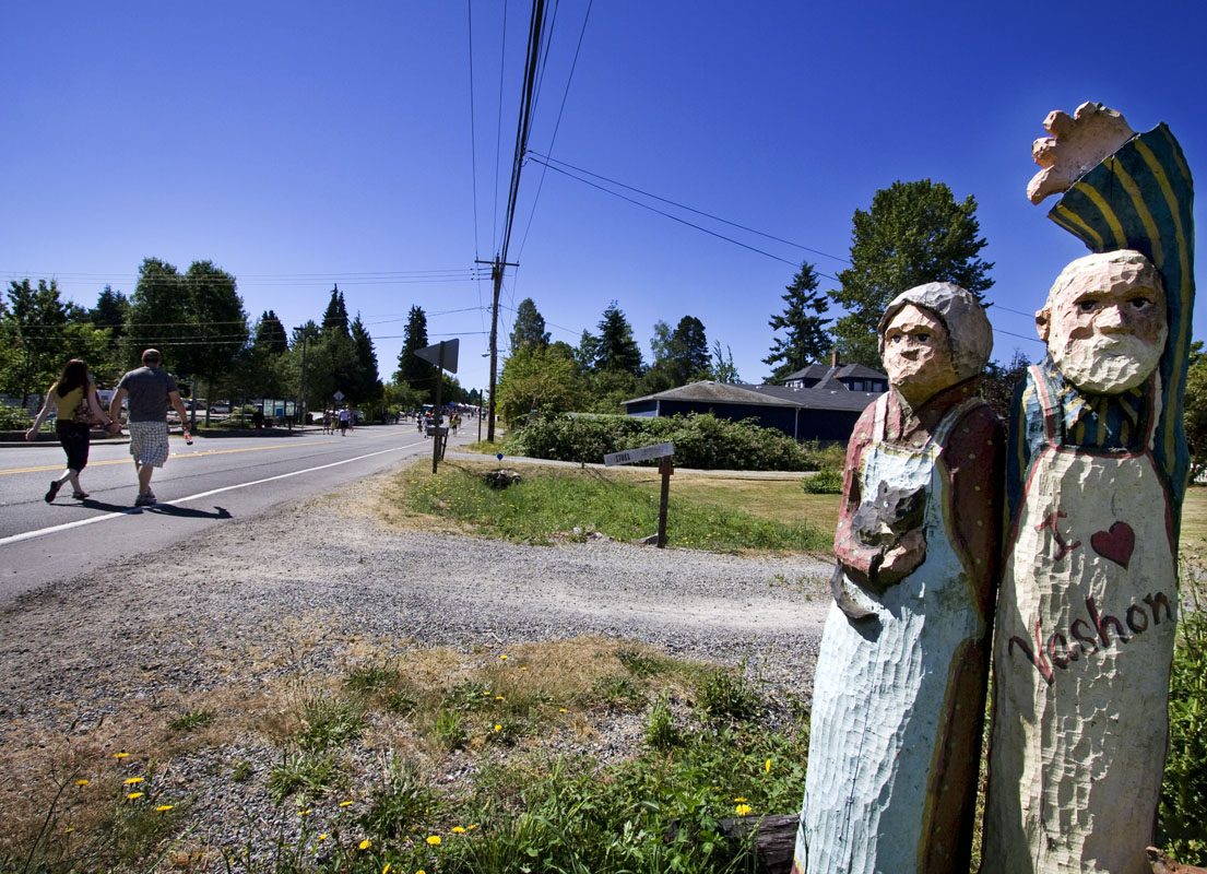 Our weekly slideshow of local faces gets out of the city. All