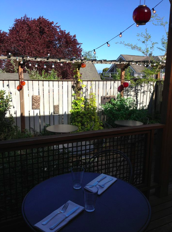 Here’s a major bummer: Beloved vegetarian restaurant Carmelita announced via Facebook yesterday