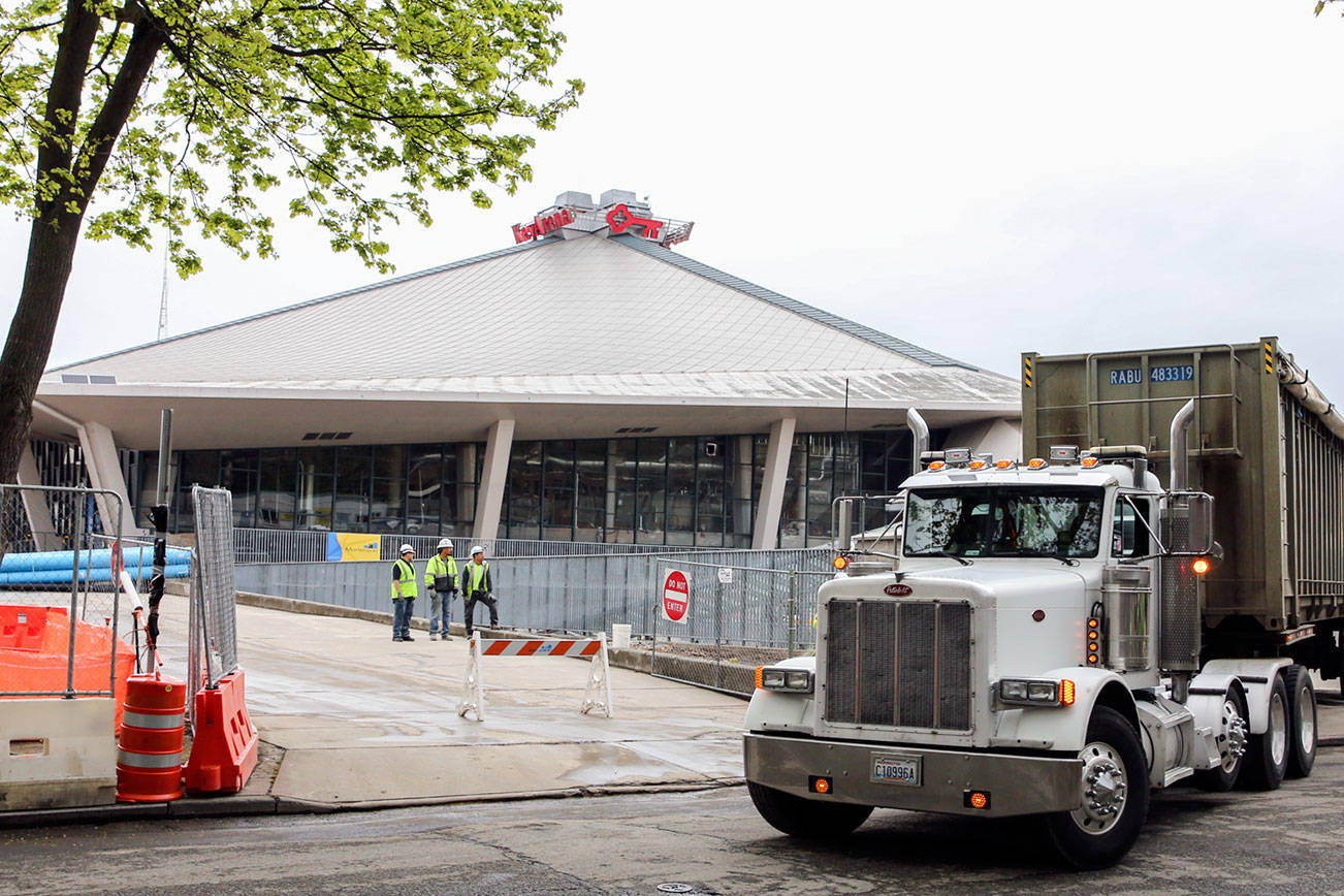 Price of renovated Seattle arena soars to over $900 million