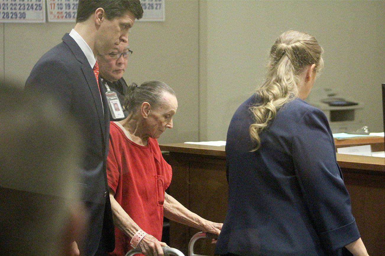 85-year-old murder suspect pleads not guilty to shooting roommates, killing one