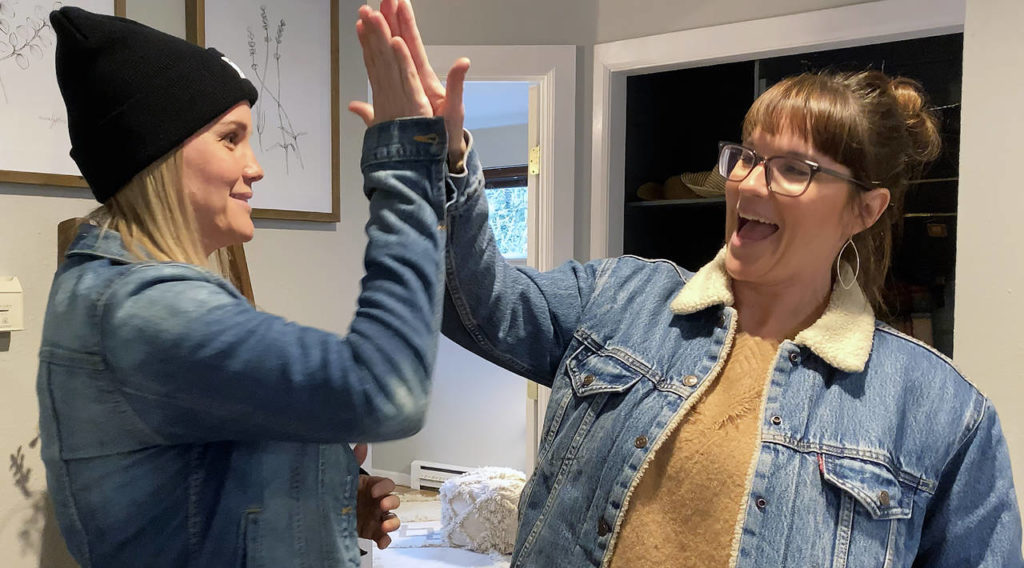 Twin sisters do makeover magic to local homes in HGTV series Seattle