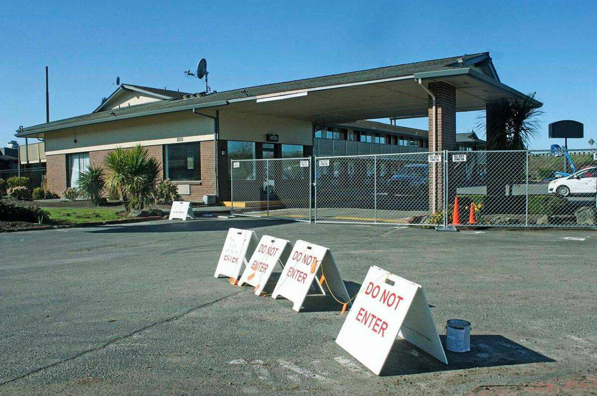 The former Econo Lodge in Kent is a King County Isolation and Quarantine Facility for COVID-19 patients. FILE PHOTO, Kent Reporter