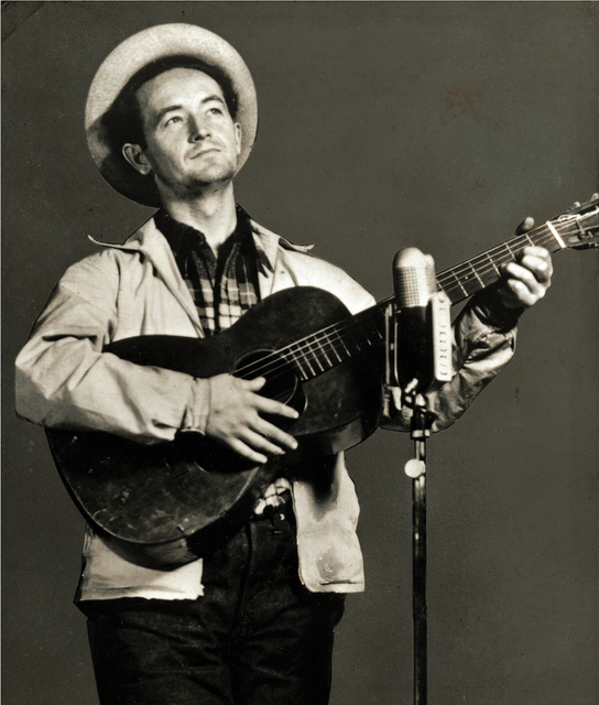 How Woody Guthrie Found Hope for America on the Banks of the Columbia