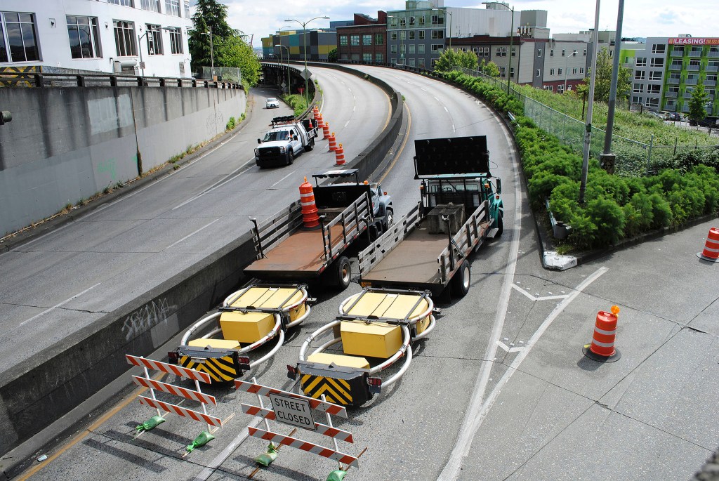 Highway 99 closure from the Battery Street Tunnel (May 2016). Photo by Lindsey Yamada