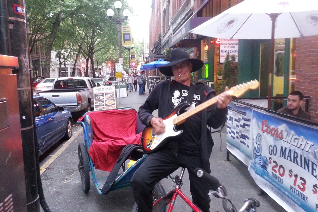 Assphalt: Do Pedicab Drivers Make ANY Money?