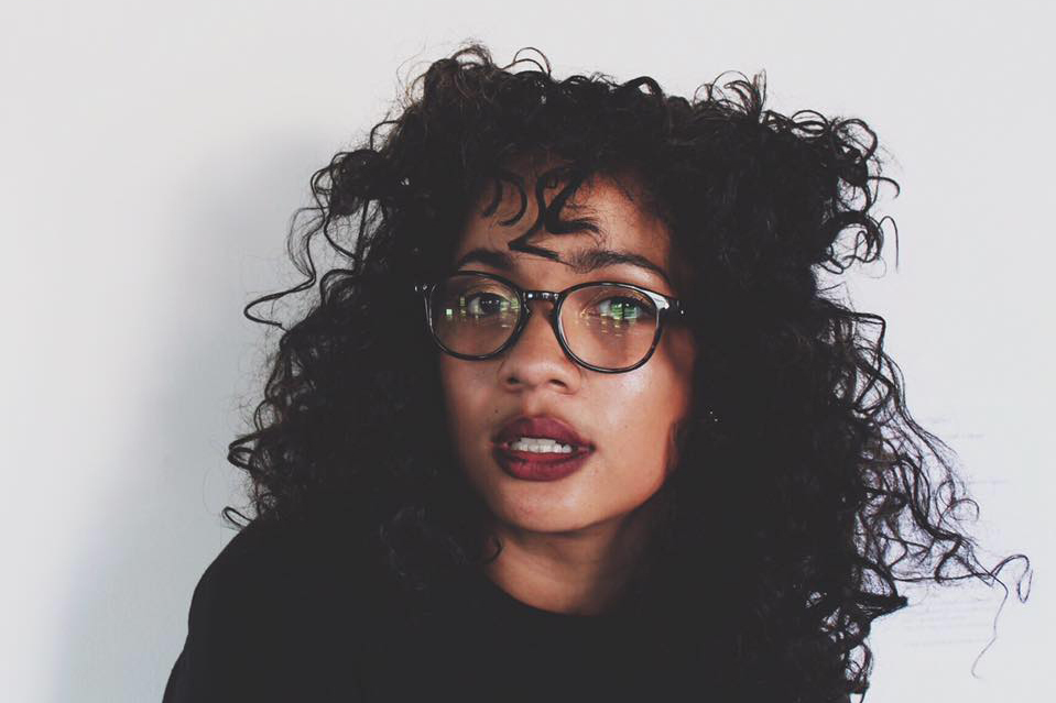 Premiere: Taylar Elizza Beth’s ‘Daisies’ Music Video Is a Whisper of Encouragement