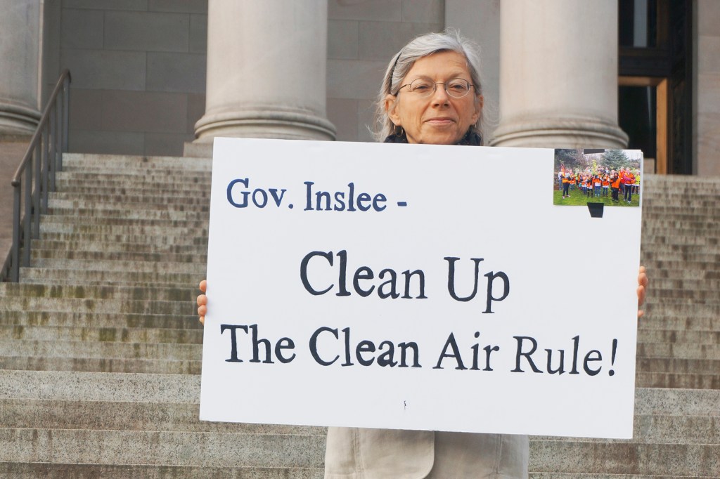Climate Activists Fasting on Capitol Steps Find Allies in Governor’s Staff