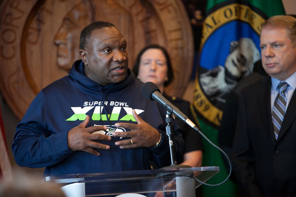 Pastor Lawrence Ricky Willis, president of the United Black Christian Clergy, speaks at a press conference at City Hall following the police killings in Dallas. Photo by Nathaniel Solis.