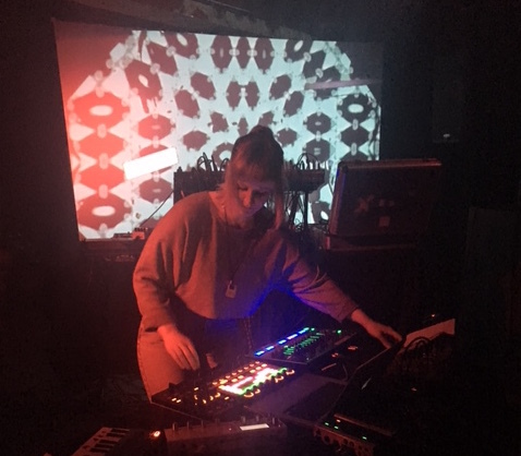 Aos of secondnature performing at MOTOR. Photo by Rachel Glasgow