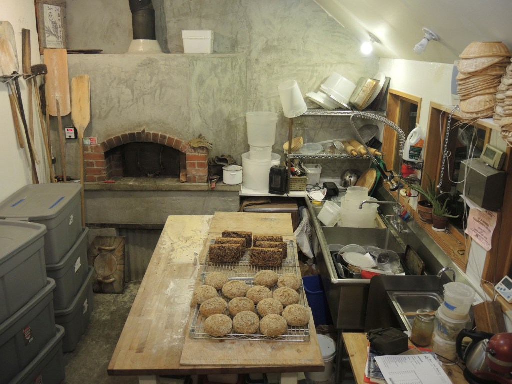 For Two Lopez Bakers, the Island Is Part of the Recipe