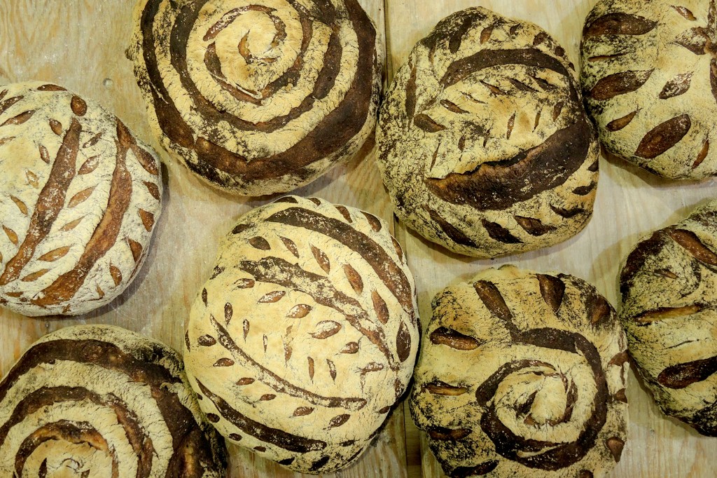 For Two Lopez Bakers, the Island Is Part of the Recipe